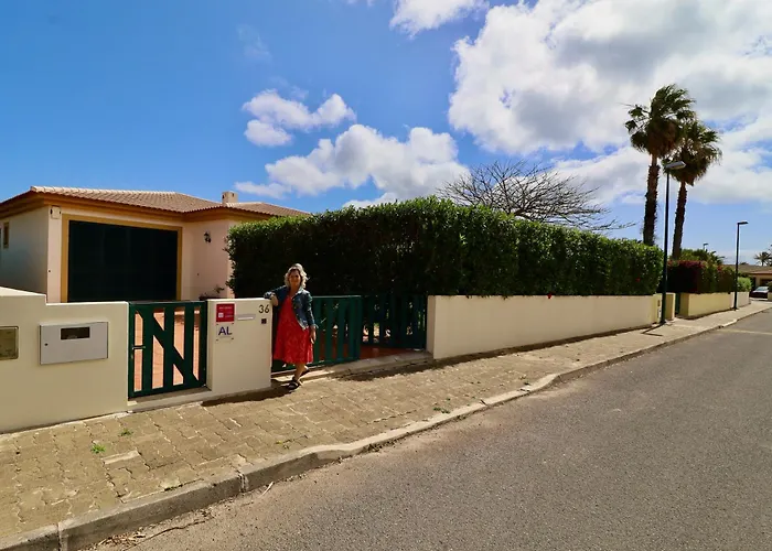 Casa Das Ondas By Analodges