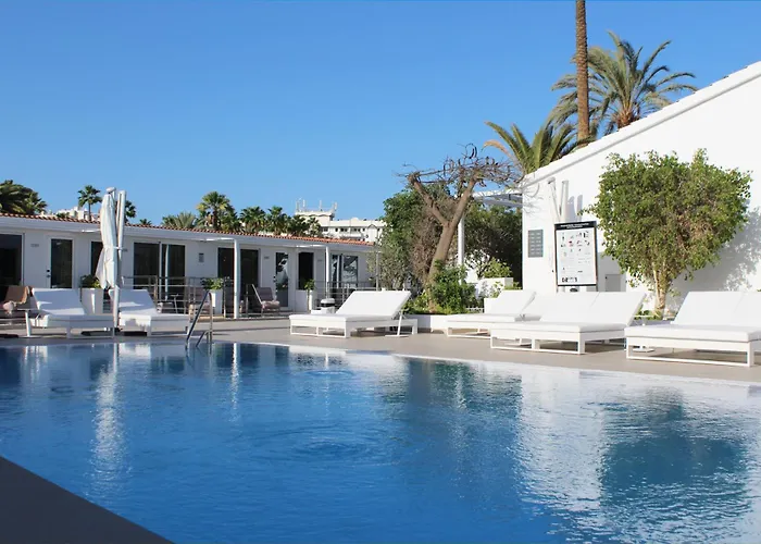 Kinderhotel Hl Miraflor Suites