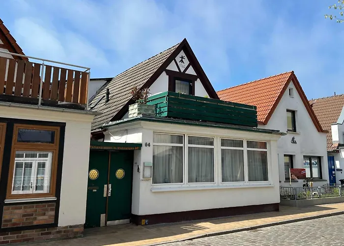 Alexandrinenstraße In Warnemünde
