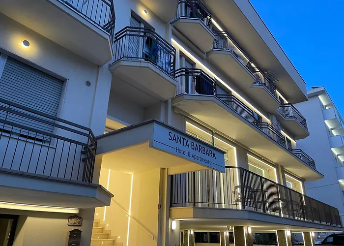 Santa Barbara & Apartments