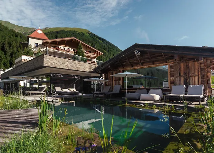 4-Sterne-Hotel: Alpinhotel Berghaus spa