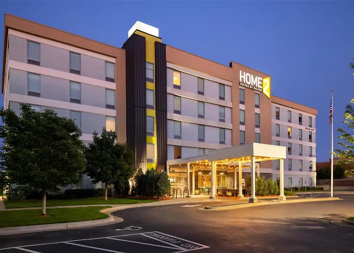 Family resorts Home2 Suites By Hilton Roseville Minneapolis