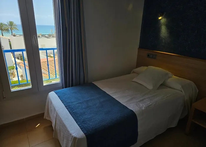 Hotel Punta Del Cantal