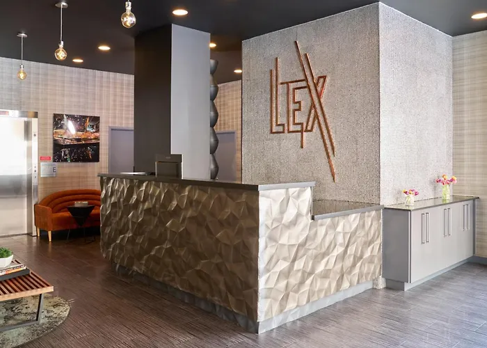Dog friendly hotels Lex Nyc