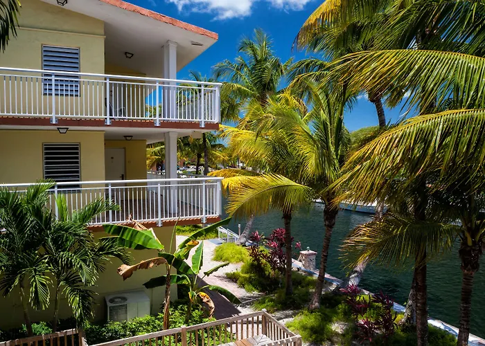 Marina Del Mar Resort And Marina