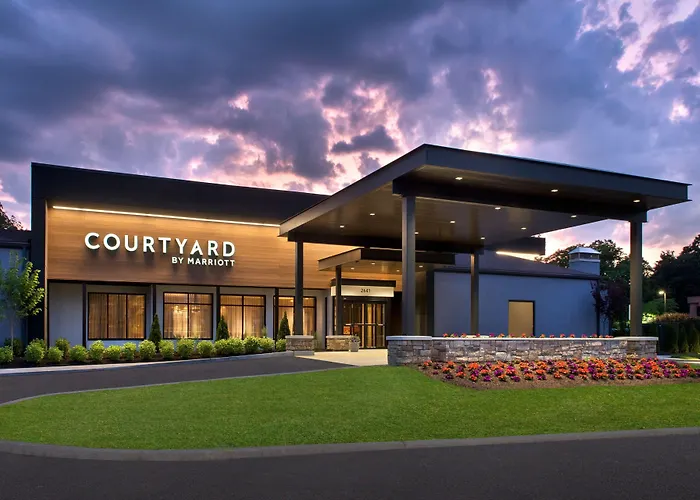 Courtyard By Marriott Poughkeepsie