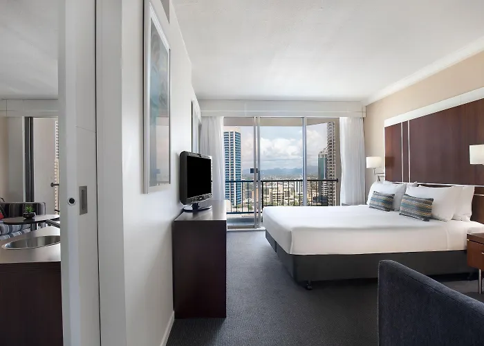 Hotel with view: Mantra On View