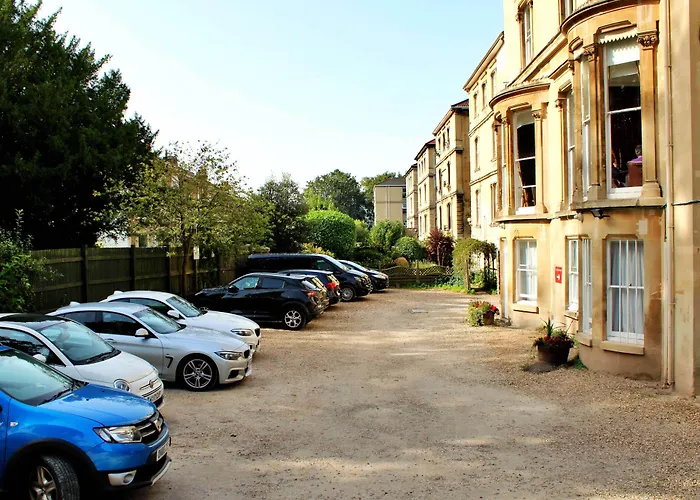 Hôtel pour familles: Victoria Square Hotel Clifton Village