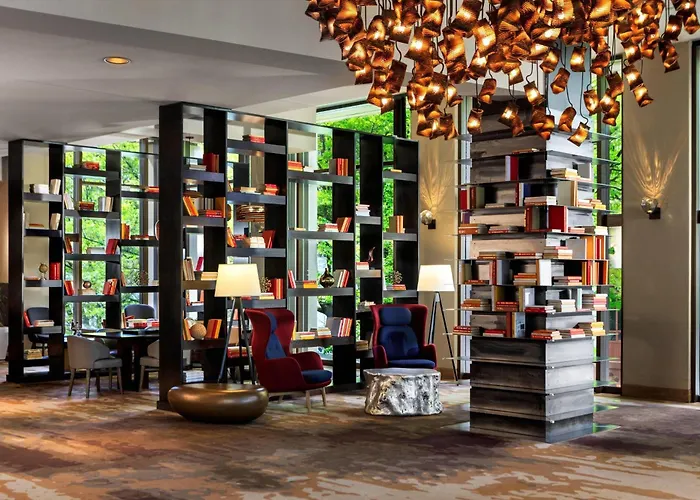 Beach hotel: Renaissance Seattle Hotel