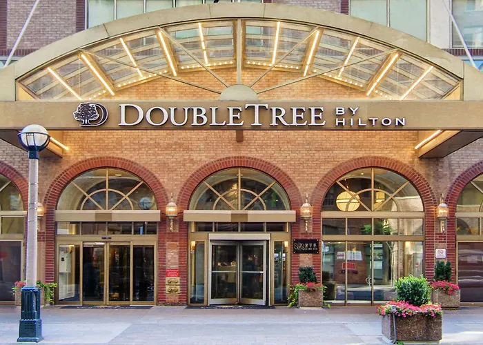 Doubletree By Hilton Toronto Downtown