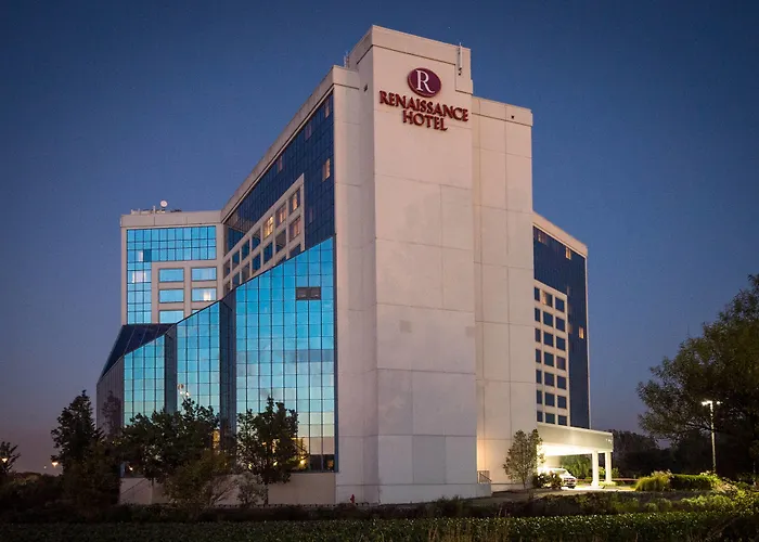 Pets Allowed Hotel Delta s Philadelphia Airport