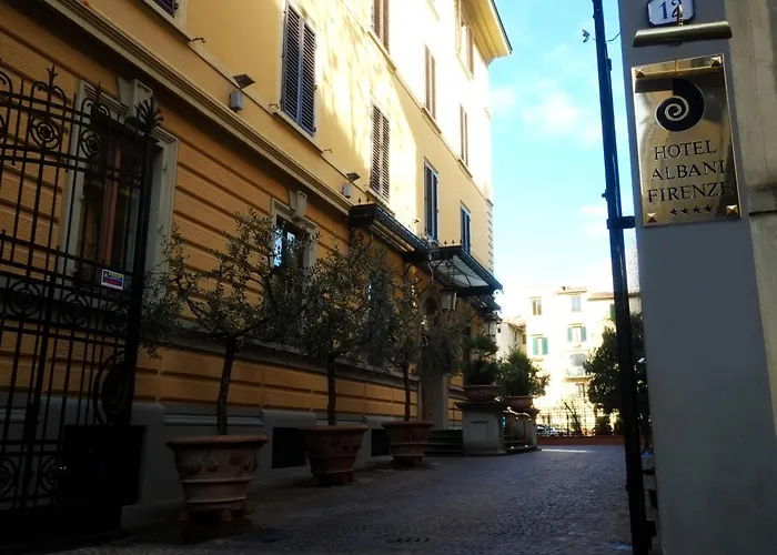  Albani