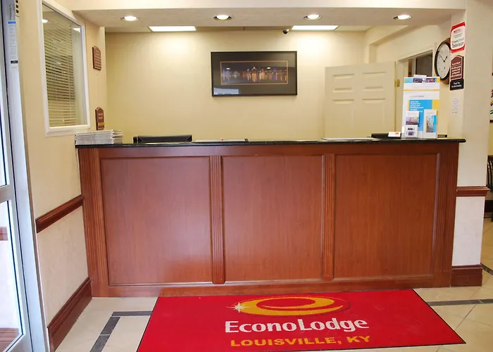 Econo Lodge Louisville Downtown