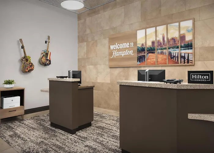 Hampton Inn And Suites University Capitol