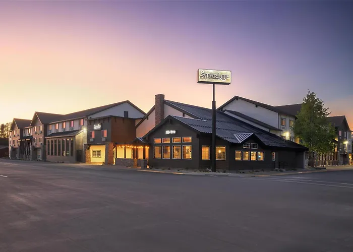 Starlite Yellowstone, Tapestry Collection By Hilton