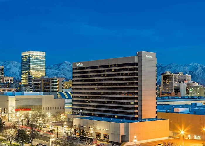 Beach hotel: Radisson Hotel Salt Lake City Downtown