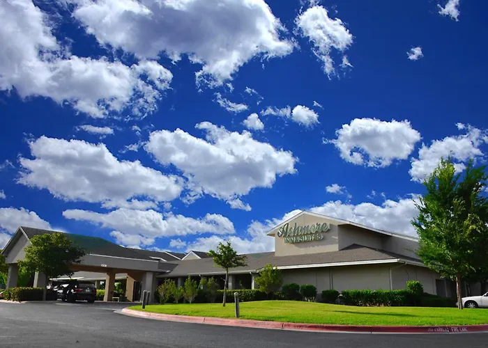 Ashmore Inn And Suites Lubbock