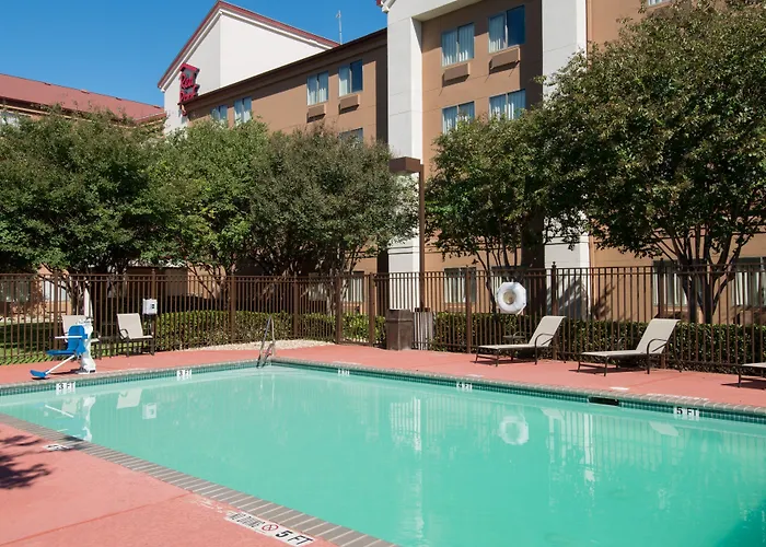 Red Roof Inn Plus+ Austin South