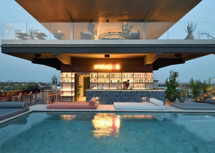 Hotel Con Piscina 21 House Of Stories Navigli