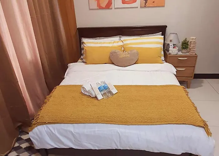 Queen V Staycation Tower C