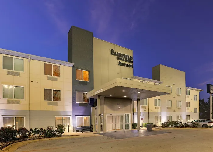 Fairfield Inn & Suites By Marriott Fort Worth I-30 West Near Nas Jrb