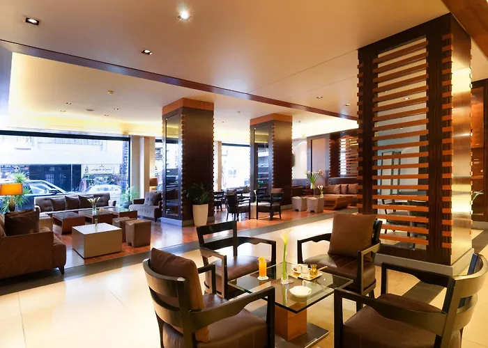 Le Commodore Hotel