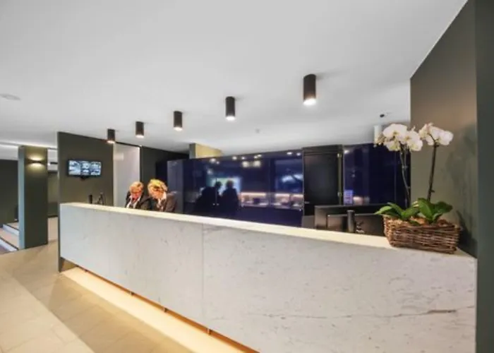 3 star hotel: Belconnen Way Hotel & Serviced Apartments