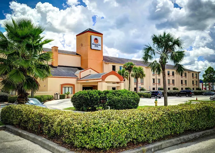 Destiny Palms Hotel Maingate West