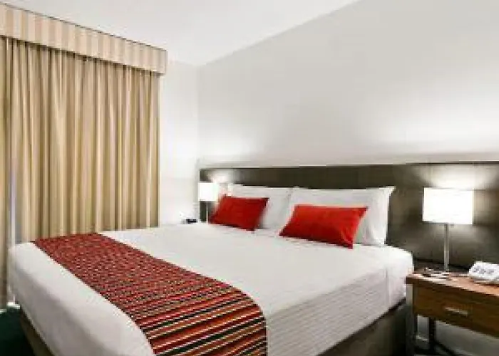 Melbourne Carlton Central Apartment Official