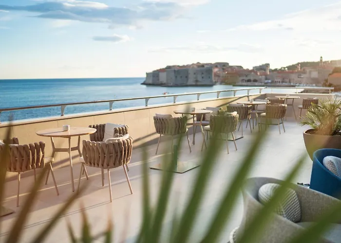 Hotel with view: Hotel Excelsior