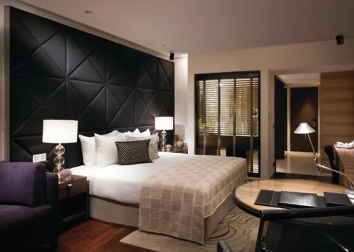 Hotel with view: Taj Lands End