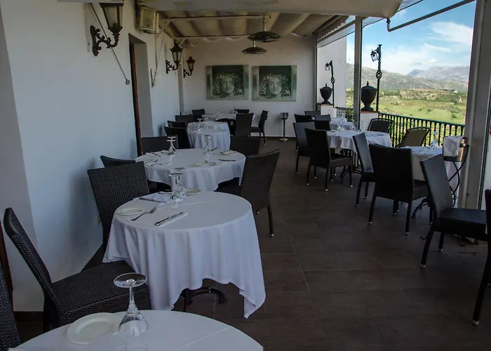 Hotel near College: Hotel Montelirio