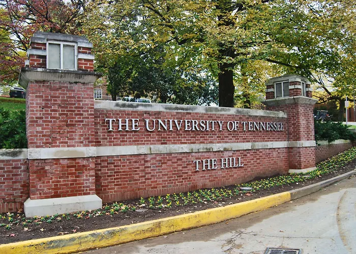 Hampton Inn & Suites Knoxville-Downtown