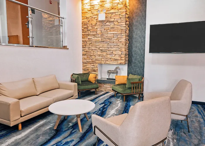 Beach Hotels Fairfield Inn By Marriott New York Laguardia Airport/Astoria