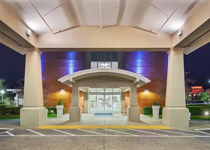 Holiday Inn Express Hotel & Suites Sacramento Airport Natomas By Ihg