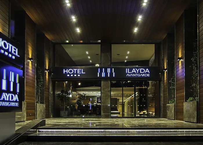  Ilayda Avantgarde