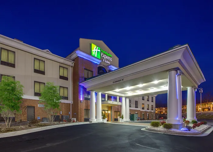 Holiday Inn Express & Suites Greensboro-East By Ihg