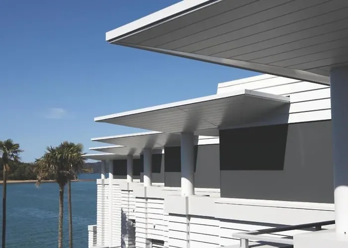 The Waterfront Suites - Heritage Collection
