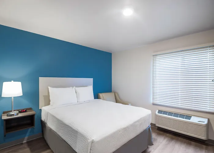 Woodspring Suites Evansville