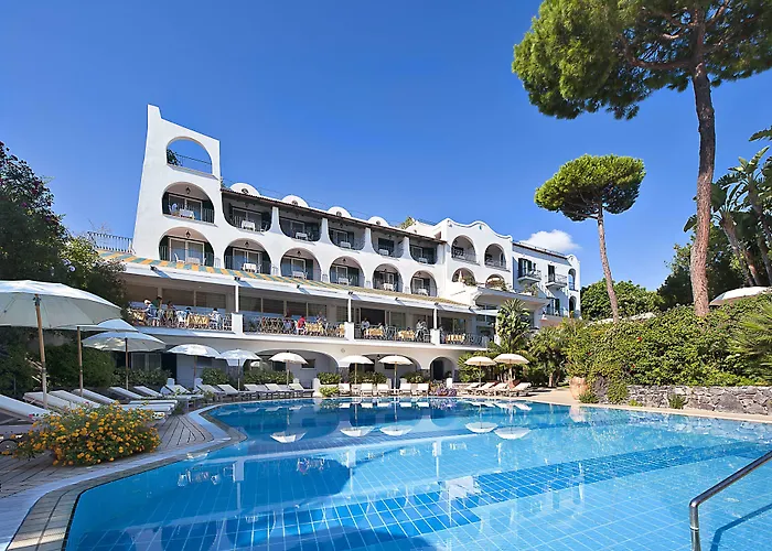 Family Hotel: Excelsior Belvedere Hotel & Spa