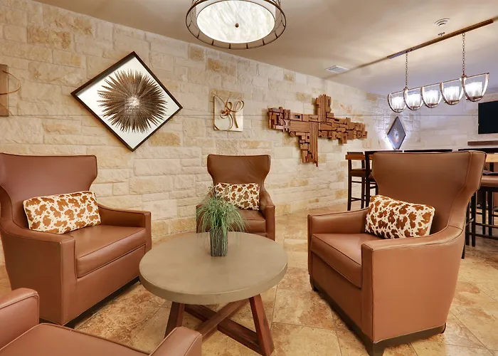 Comfort Suites - Entertainment District