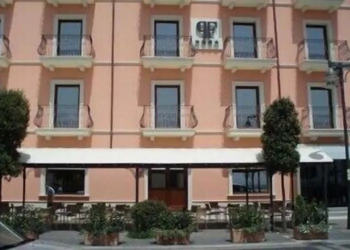 Palazzo Foti Hotel