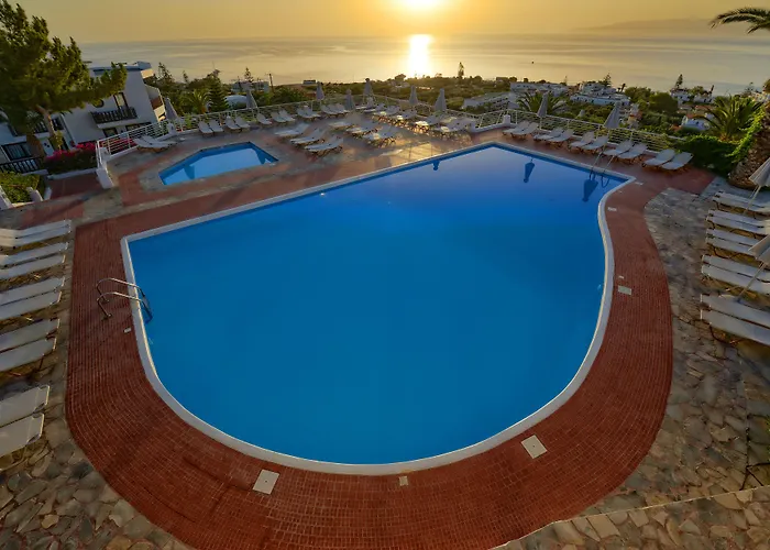 Familiehotel: Hersonissos Village Hotel & Bungalows