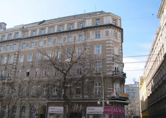 Hotel adatto agli animali: Friends Hostel & Apartments