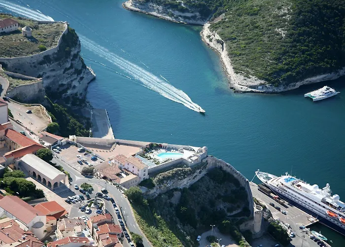 Сity center hotels Spa Genovese