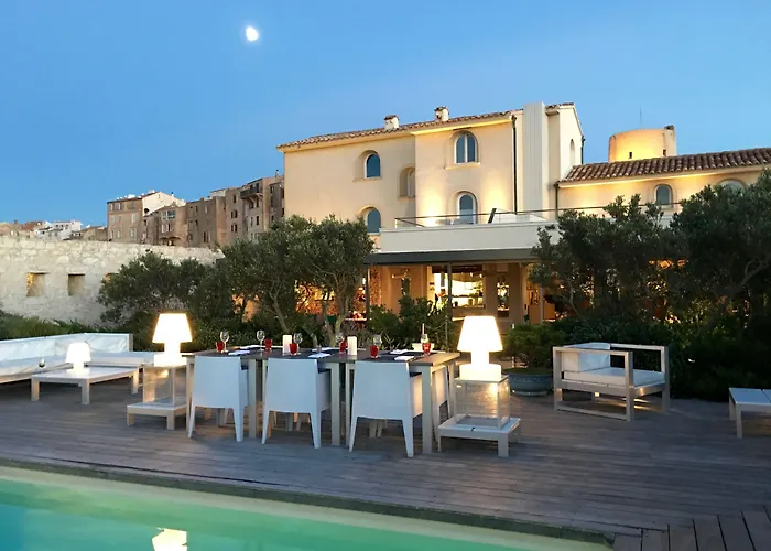 Сity center hotels Spa Genovese