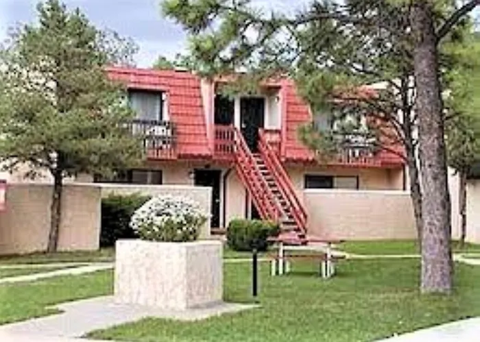 Pinecliff Village Resort