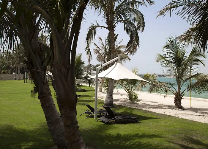 Apart hotel: Shangri-La Hotel Apartments Qaryat Al Beri