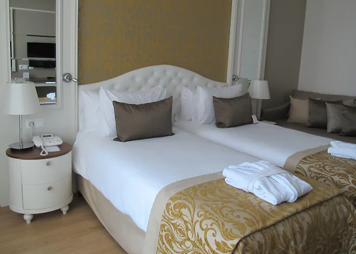 Aska Lara Resort & Spa Hotel