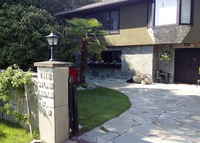 The Stone Hedge Bed And Breakfast